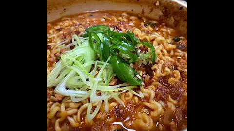 라면에 땅콩버터 잼