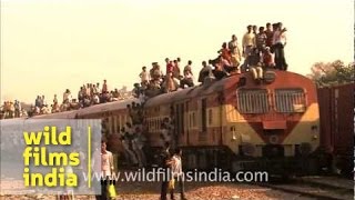 Indian train in all its (crowded!) glory!