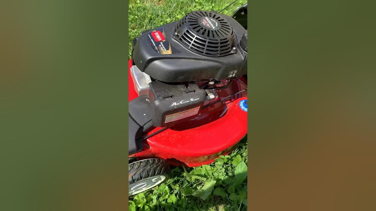 Toro Recycler High Wheel 20379 power by Honda YouTube