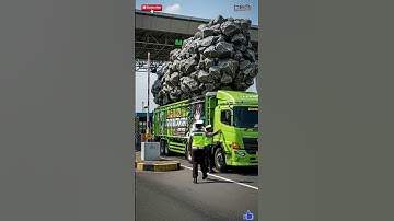 Thumbnail of Overloaded Truck Stopped by Police