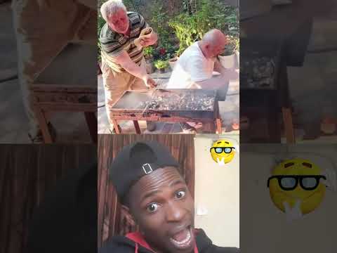 Funny moment😂 #comedyvideos #trylaughchallenge #funny #funnyshorts #shorts #dontlaught #indianlaughs