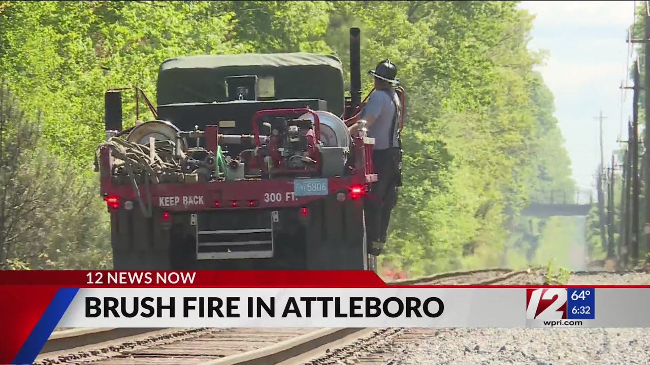 Crews battle large brush fire in Attleboro - YouTube