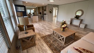 The “Diamond” 32x60 Giles 3 Bedroom Clayton Homes Frazeysburg