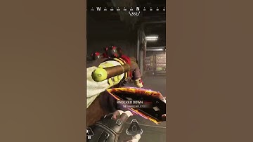 Who needs a gun? #apexlegends #fps #apex #apexnights #apexnoob #funny #gaming #apexclips #fyp #clips