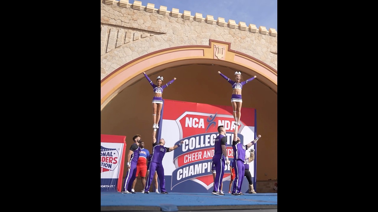 Caylee and I competing in Daytona🙌🔥 