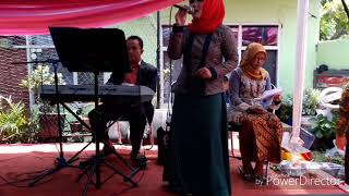 Download Lagu Leni mala-Emut Bae MP3