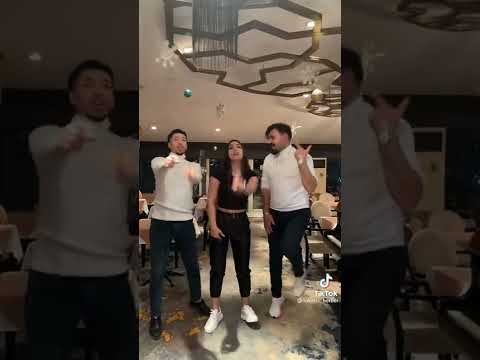 عايدا ترقص عند بياع البوضه التركي 