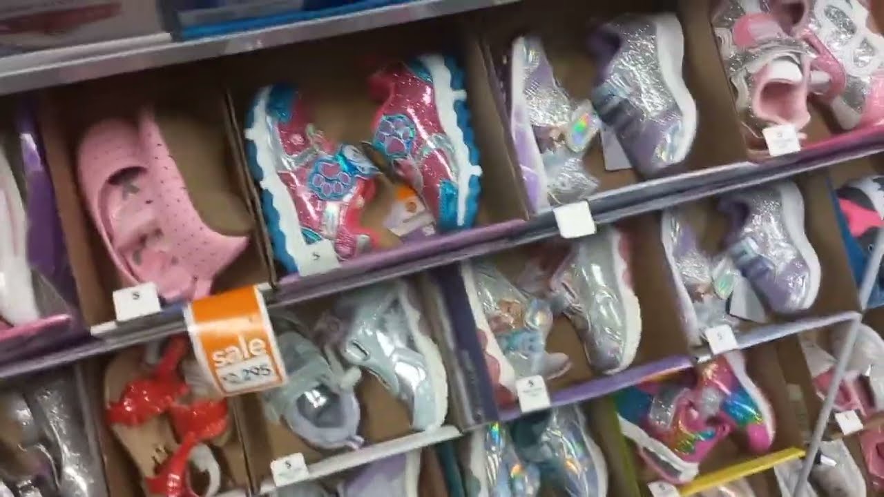 BACK TO SCHOOL SHOES SHOPPING FOR 2 KIDS || BACK TO SCHOOL 2022 