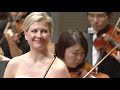 Capture de la vidéo Sibelius: Violin Concerto / Elina Vähälä & Osmo Vänskä {2015}