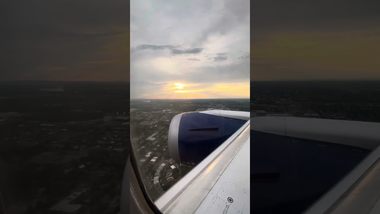 British Airways Boeing 787-8 Evening Landing at Montreal Trudeau Airport