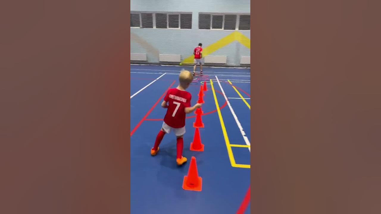 МАЛЬЧИК СТАРАЕТСЯ 💪 - YouTube