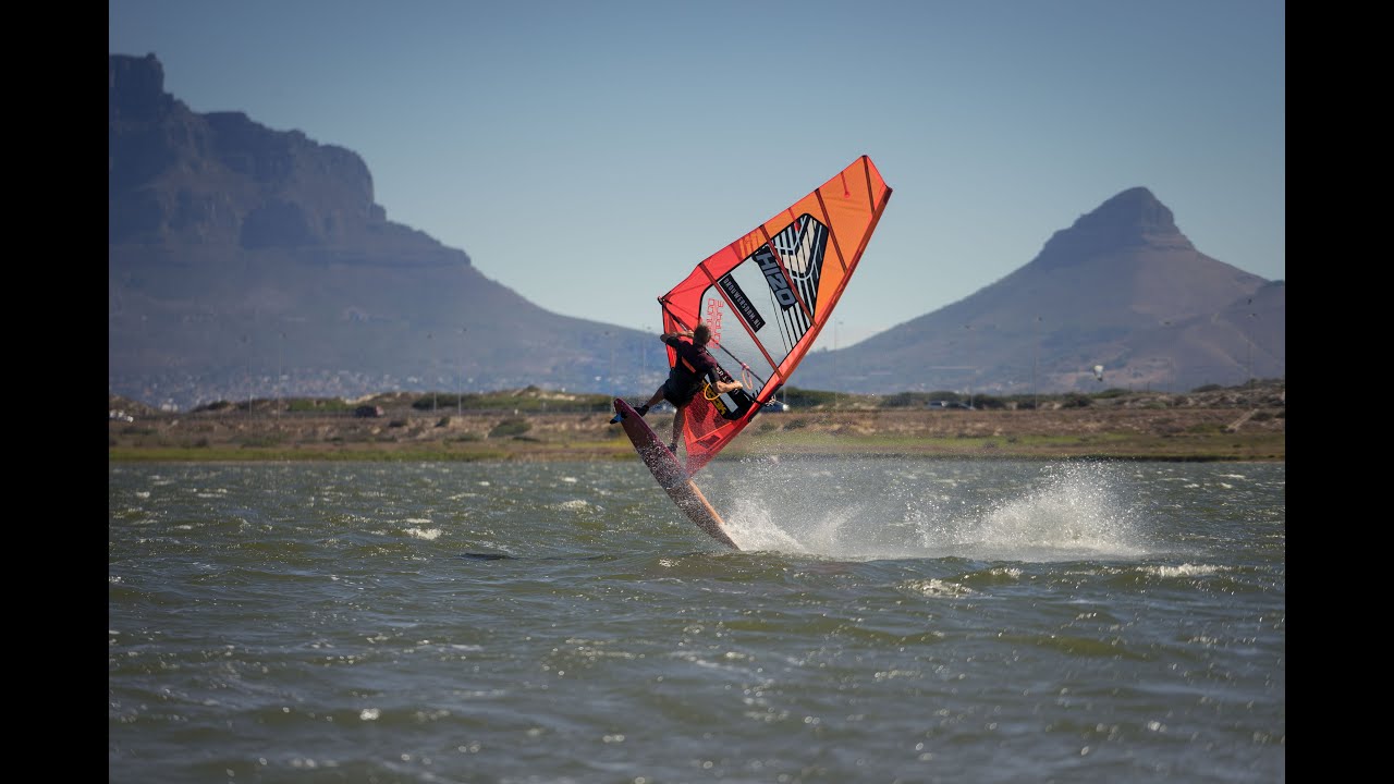 Windsurfing in Cape Town
