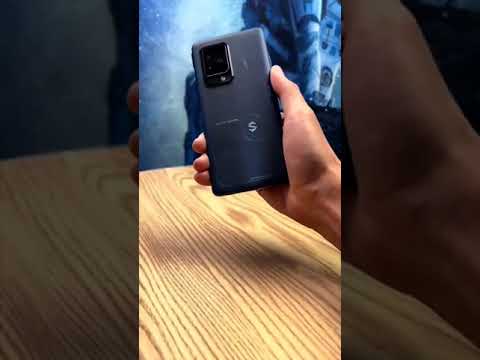 گوشی گیمینگ خفن بلک شارک