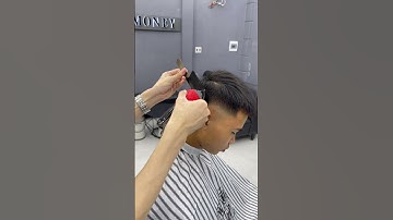 Có ai bị chưa nhờ🤣🤣 #views #barber #shorts #funny #andreerighthand