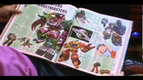 Transformers: The Ultimate Guide by Simon Furman
