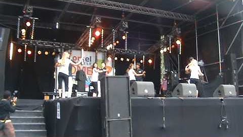 SalsAventura Zouk Demo Team