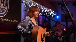 Bella Garland Live at the  Bluebird Cafe. WOW!