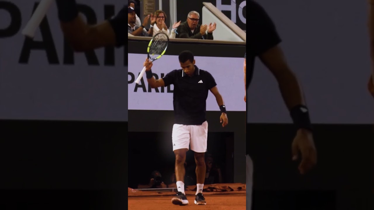Auger-Aliassime's incredible fighting spirit 💪🏻🇨🇦 #RolandGarros #tennis #sports #aliassime