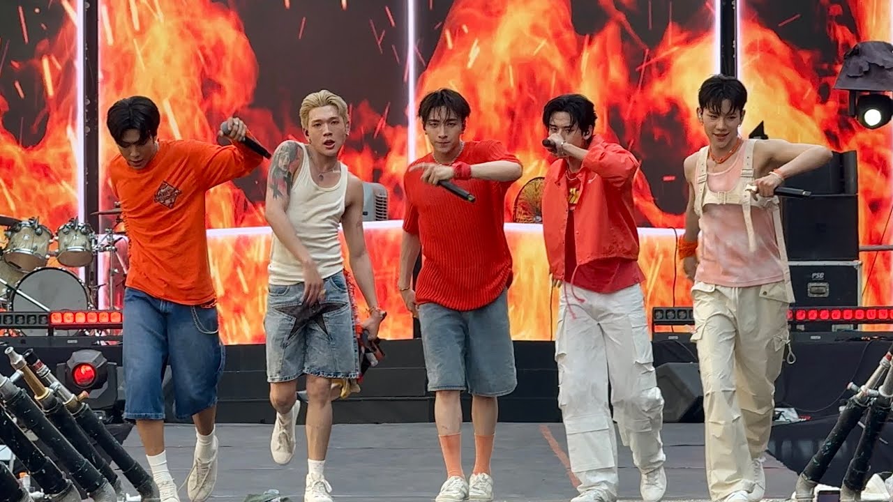 PERSES @ FWD Music Live Fest Songkran Festival CentralWorld | Apr 21, 2024