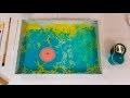 Рисунок по воде в технике Эбру на тему подводного мира