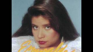 Video thumbnail of "Esmeralda - Murio el amor"