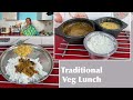 Arachuvitta Vathakuzhambu Pooshnikai Kootu I Traditional South Indian Lunch I