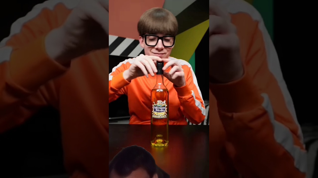 "Mind-Blowing Cork Removal Hack 🍾😲" 