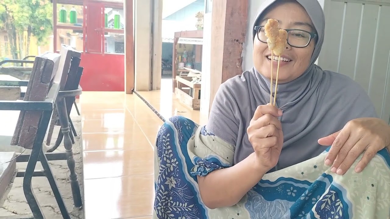 HIDUP DI DESA. RAMBUTAN