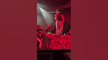 Thumbnail of olly presenta live il suo nuovo inedito| depresso fortunato