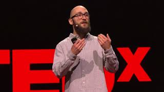 Intercultural guide to humor (at home and abroad) | Piotr Pluta | TEDxOslo