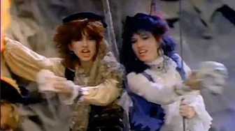 The Bangles - The Goonies Pirates!