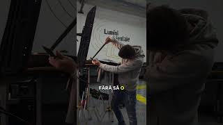 0773 383 914 / 0779 218 560
