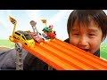 トミカでレース! はたらくくるま vs スポーツカー vs カーズ【かとちゃん】