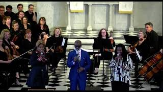 Bebe, Angie, and I are singing \