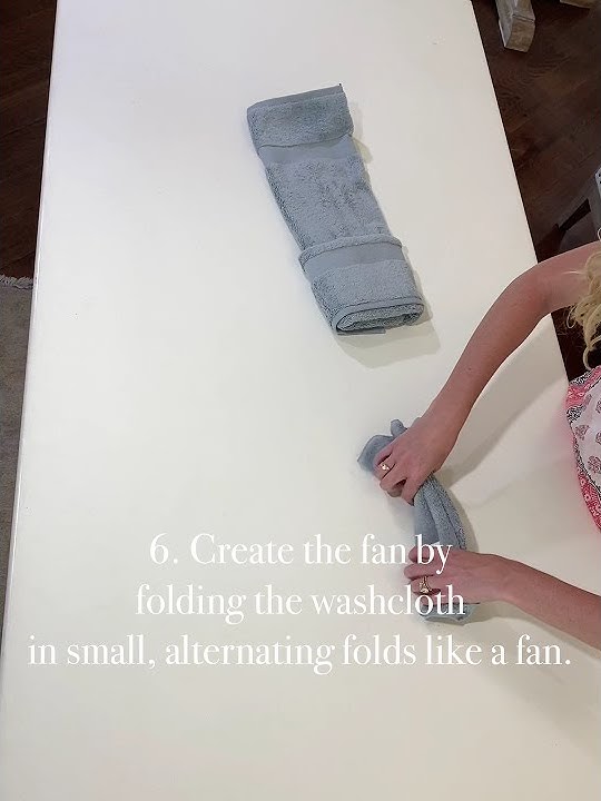 how to fold a kitchen towel fancy｜TikTok Search