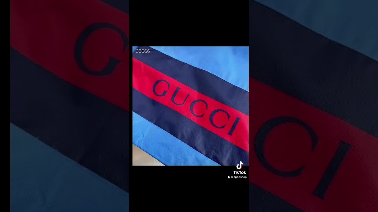 Gucci logo print drawstring dood track jacket