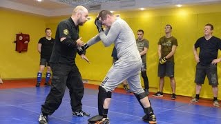 Отвлечение и удар. Простые комбинации рукопашного боя S.P.A.S. (street fighting S.P.A.S.) Отвлечение и удар. Простые комбинации рукопашного боя S.P.A.S. (street fighting S.P.A.S.)