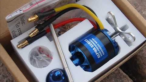 RCDOX 2010 SPIKY third flights of scratch build RC plane.wmv