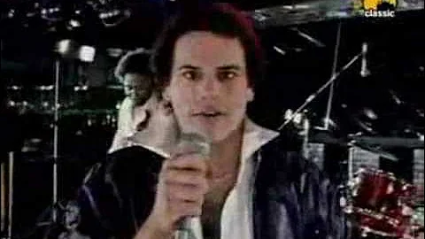 KC & The Sunshine Band - Please don't go (hi quality sound)