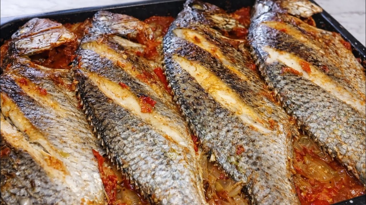 اسهل صينيه سمك بلطي في الفرن من غير ولا نقطه زيت 👌