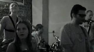 Smola a Hrusky - Nikto Nie Je Doma (LIVE 17 07 Warsaw)