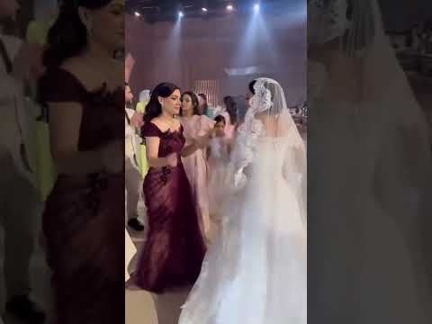 رمز الفستان 5218 فساتين فساتين نسائيه فايوليت جوري للأزياء اكسبلور فولو اكسبلورر  396