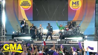 Black Eyed Peas perform 'I Gotta Feeling' l GMA Resimi