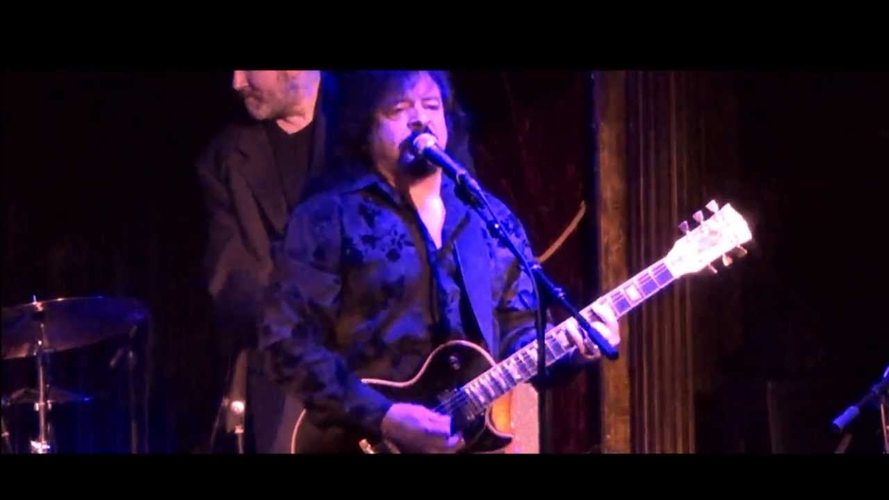 Watch LesPaul'sTrioVinceMartell@TheCuttingRoom11/14/13"AllAlongtheWatchtower"108RockStarGuitarsLisaJohnson on YouTube Watch LesPaul'sTrioVinceMartell@TheCuttingRoom11/14/13"AllAlongtheWatchtower"108RockStarGuitarsLisaJohnson on YouTube