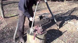 Down and Dirty Feather Sticks with a Spoon Knife