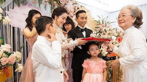 KHÁNH THI bật khóc nức nở trong ngày cưới, chính thức chung nhà cùng PHAN HIỂN sau 13 năm yêu nhau