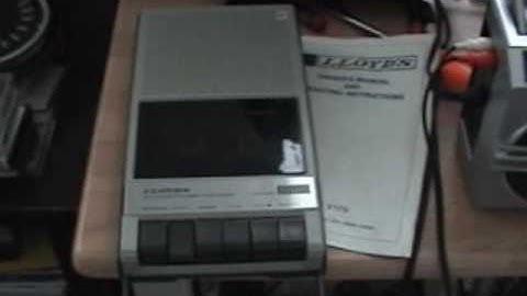 Soulsisterann  LLOYD S # V179 Shoebox tape recorder