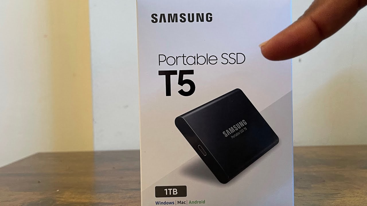 Samsung ssd t5 external hard drive. Just what I need for my PS5