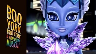 Meet Astranova, Daughter of the Comet Aliens | Boo York, Boo York | Monster High