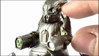 DOCTOR WHO Skovox Blitzer 3 75＂ Wave 3 Figure Review (Votesaxon07: The Archive Reupload)